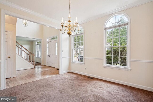 Building Photo - 18862 Crossroads Ct