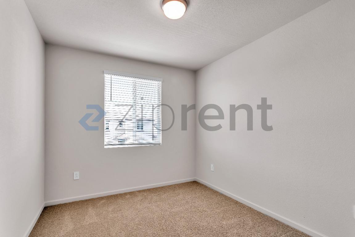 Building Photo - 1790 Haines Ave