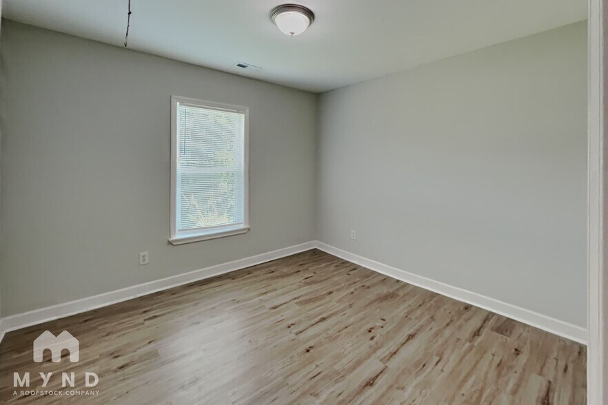 Building Photo - 1020 Alston Hill Dr