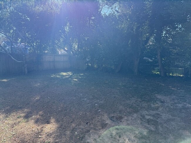 Building Photo - West Columbia