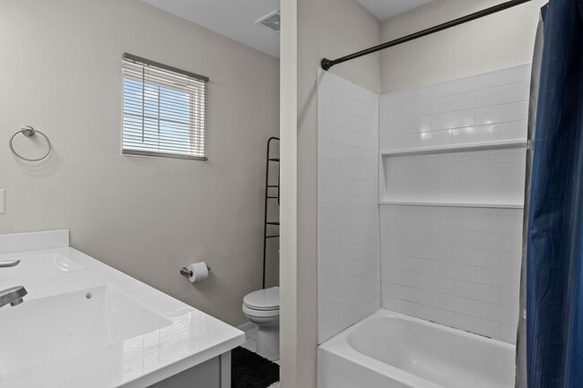 Building Photo - 68 W County St