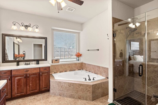 Building Photo - 201 Barkley Dr