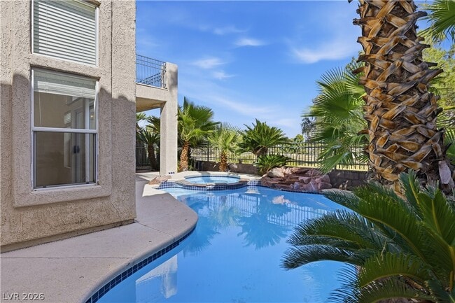 Building Photo - 9236 Eagle Ridge Dr