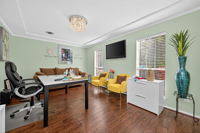 Building Photo - 3602 Blue Cypress Dr