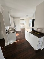 Building Photo - 146 Avon St