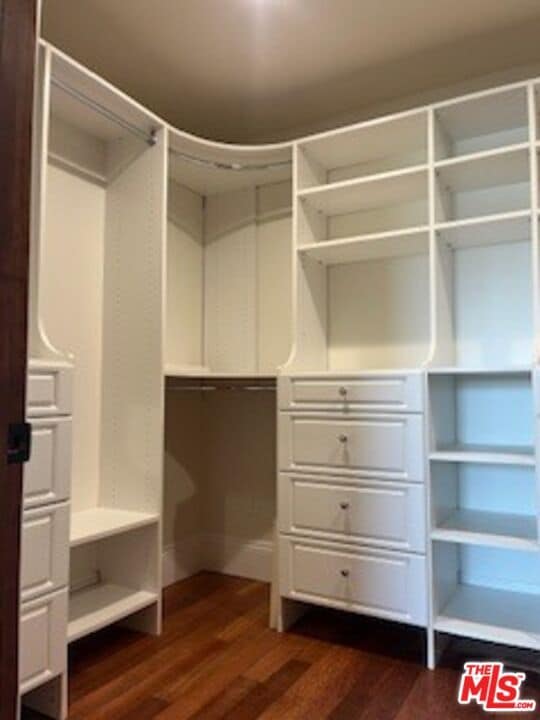 Building Photo - 8302 S Sepulveda Blvd