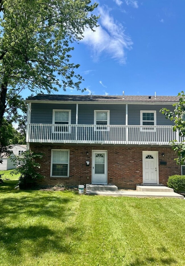 Primary Photo - 6610 Metcalf Ave