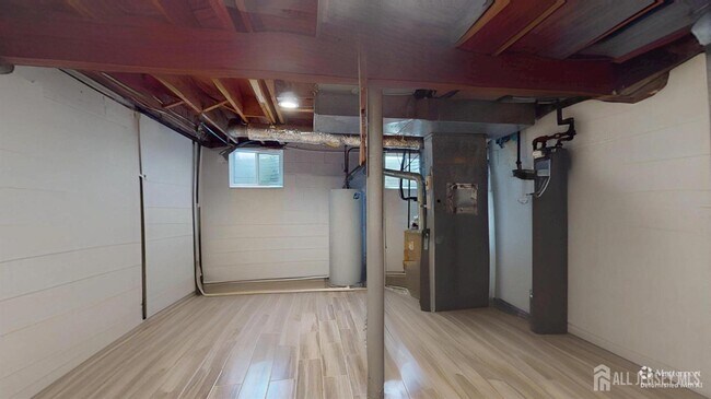 Building Photo - 157 Willowbrook Dr