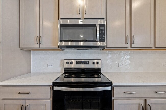 Building Photo - 539 S Lincoln St