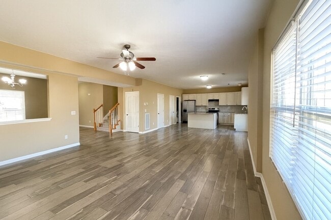 Building Photo - Spacious 4BR House in Cane Ridge Farms