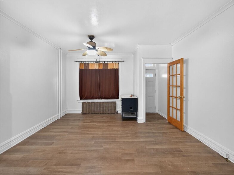 Building Photo - 608 Park St