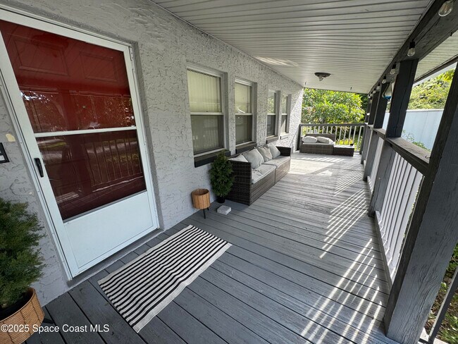 Building Photo - 14 Hardee Cir S