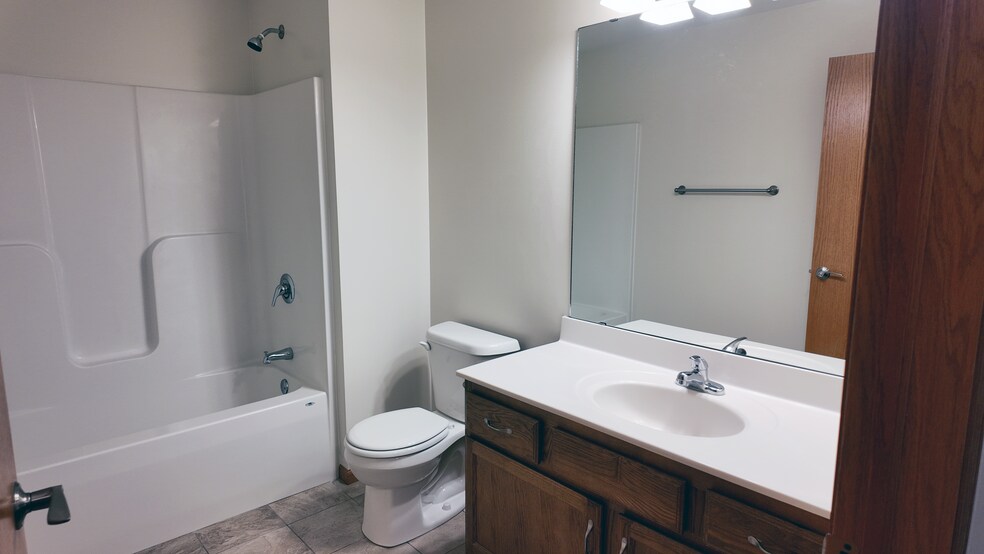 Bath - 101 Eagle Path