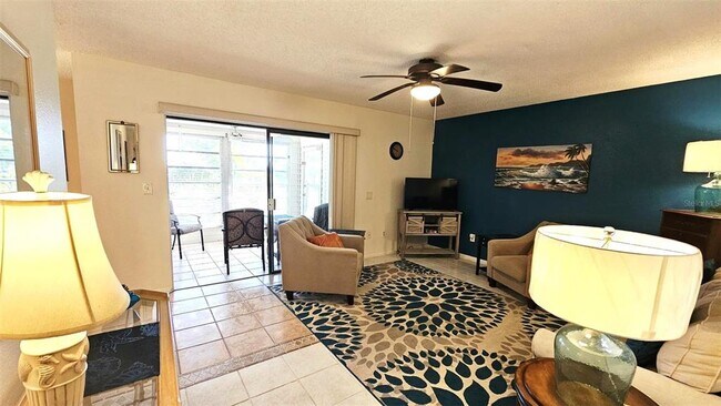 Building Photo - 3586 Cape Haze Dr