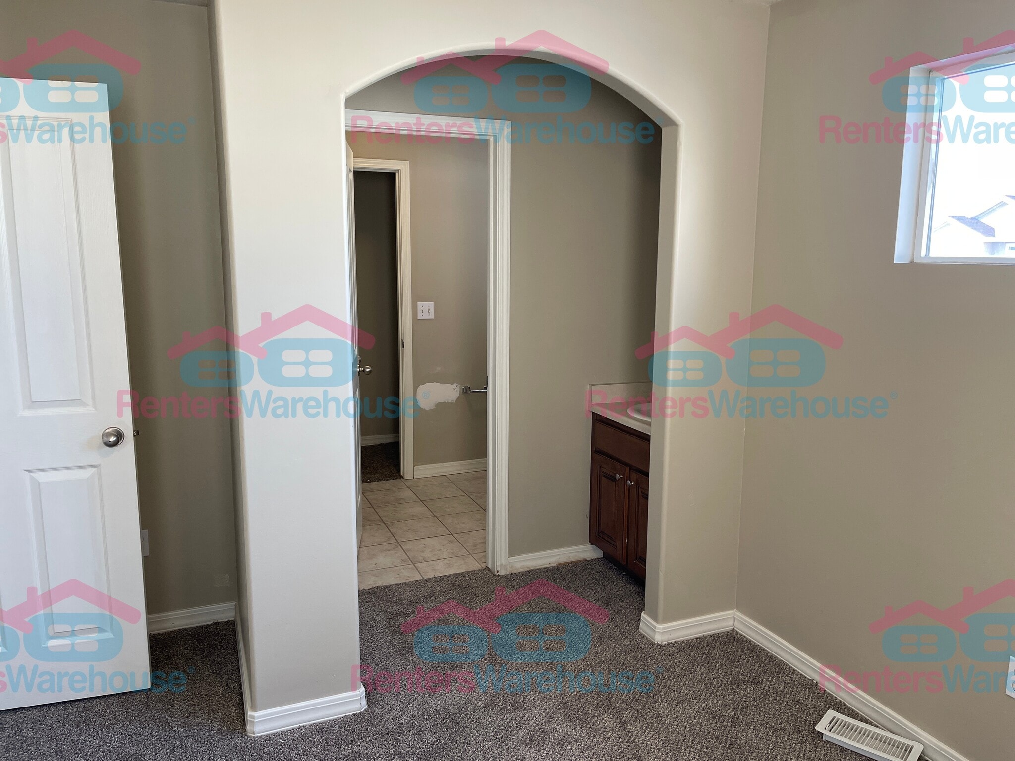 Building Photo - 5043 W White Diamond Way