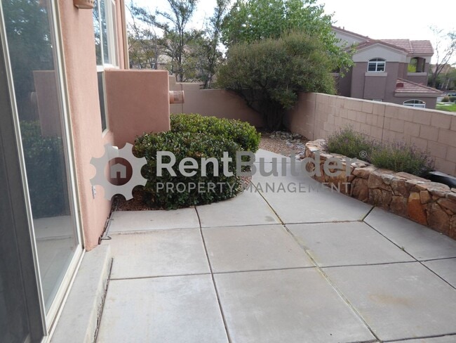 Building Photo - CALL US TODAY AT (505) 808-6467 TO SCHEDUL...