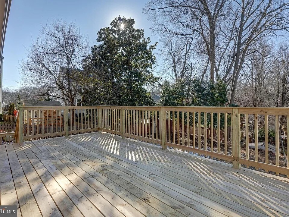 Building Photo - 302 Harris Rd