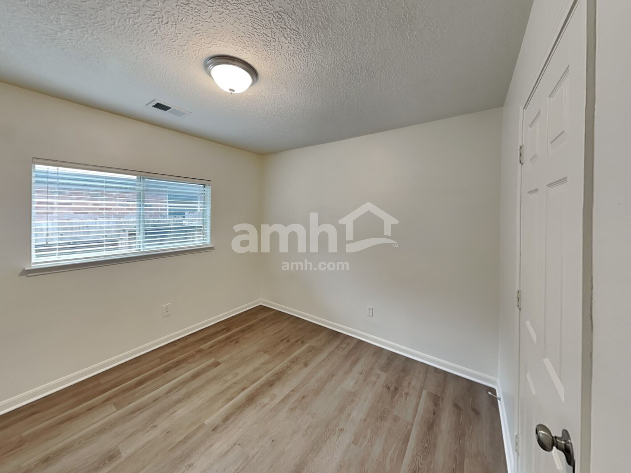 Building Photo - 2338 Colonial Springs Ln