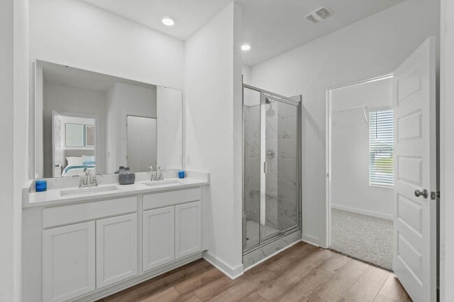 Building Photo - 423 Arrowwood Blvd