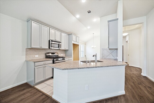 Building Photo - 18203 Alora Springs Trace