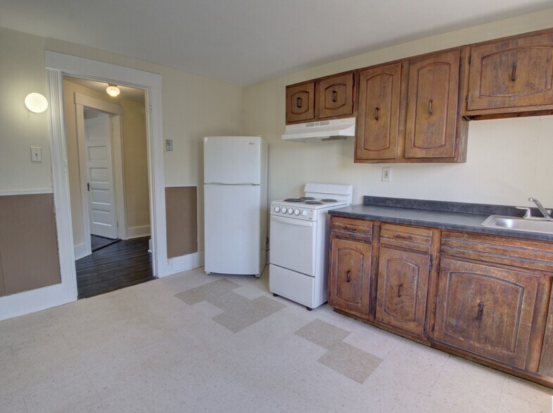 53 Unit #30 - 53 Tingley St