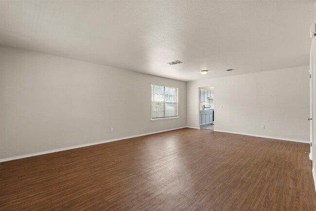 Building Photo - 8731 Minot Cir