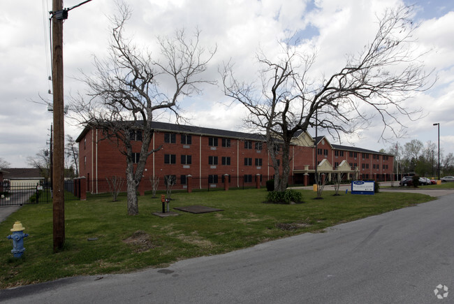 Building Photo - Pecan Grove Manor Apartments