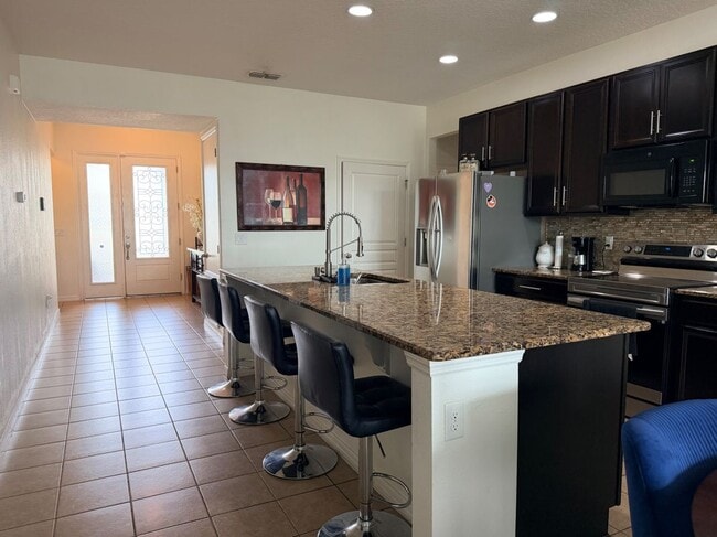 Building Photo - 9167 Chandler Dr