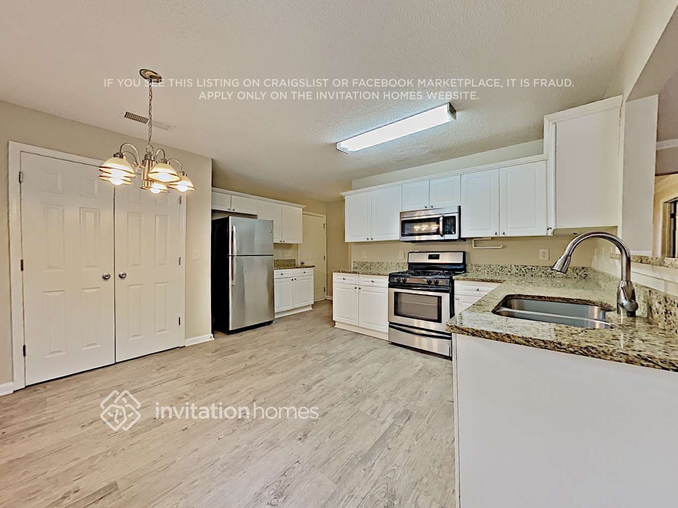 Building Photo - 4017 St George Walk SW