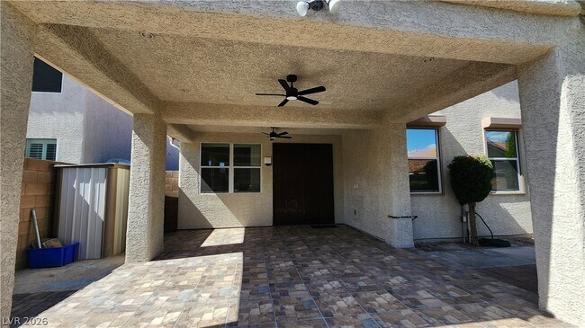 Building Photo - 9709 Hawk Cliff Ave