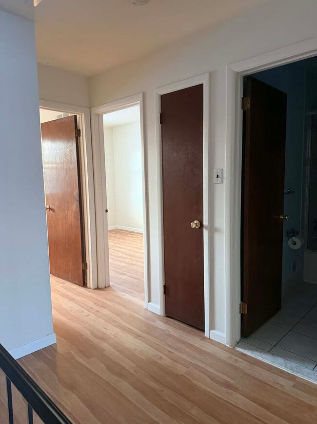 Building Photo - 3103 Ruby Dr