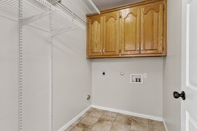 Building Photo - 4310 Revere Way