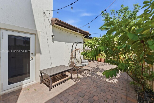 Building Photo - 2284 NW 130th St