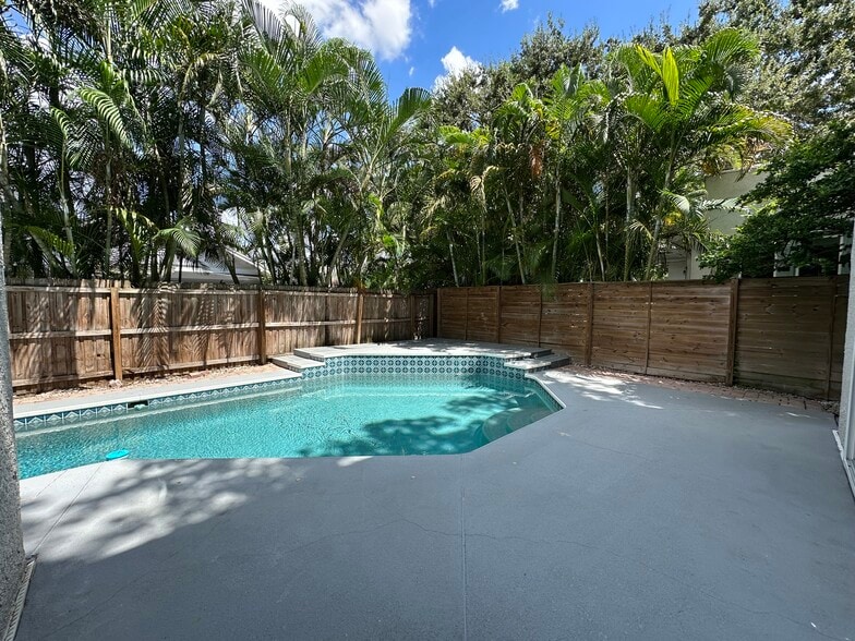 Backyard Pool - 3403 W Granada St