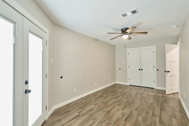 Building Photo - 1014 Graham Dr