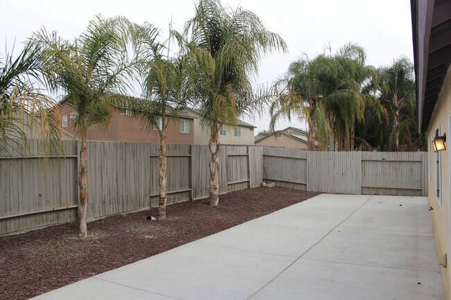 Building Photo - 208 Agile Way