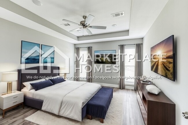 Building Photo - 701 Silver Bnd