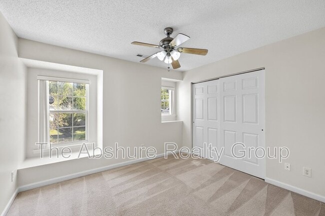 Building Photo - 6571 Guard Hill Dr