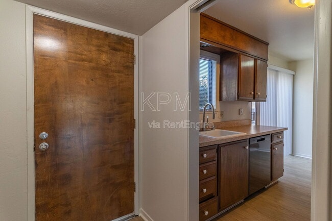 Building Photo - 3630 Mill Springs Dr