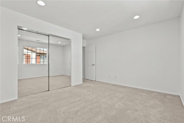 Building Photo - 9427 Lemona Ave