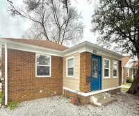 Building Photo - 3310 N Keystone Ave