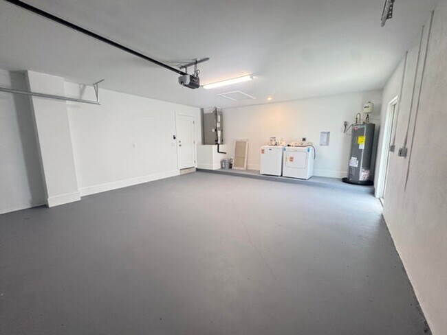 Building Photo - 13177 47th Ct N