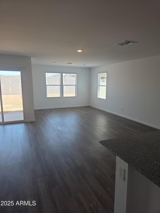 Building Photo - 1634 W Posada St