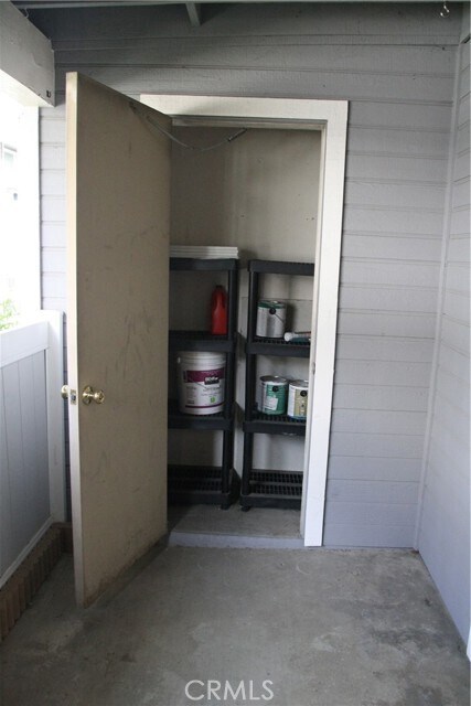 Building Photo - 280 Evergreen Ct