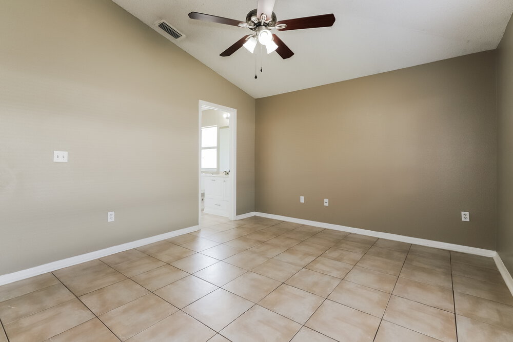 Building Photo - 3114 Summer House Dr