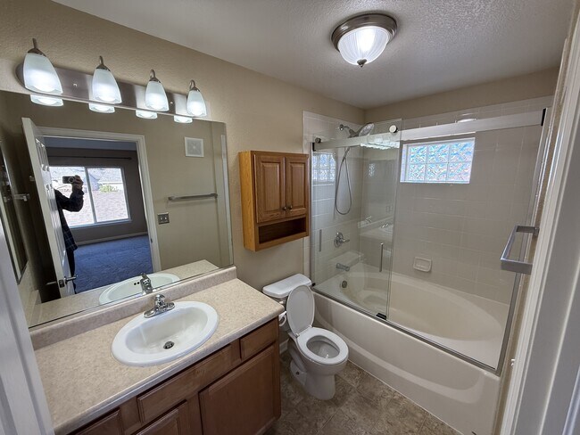 Building Photo - 5551 W 29th St