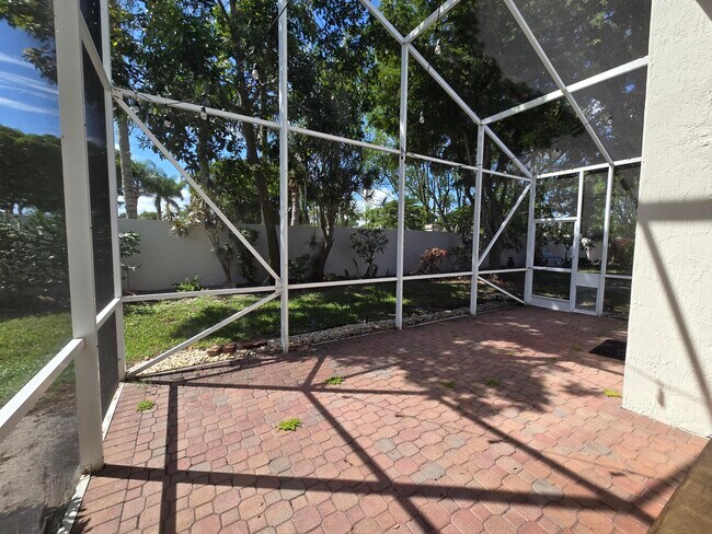 Building Photo - 6810 Camille St