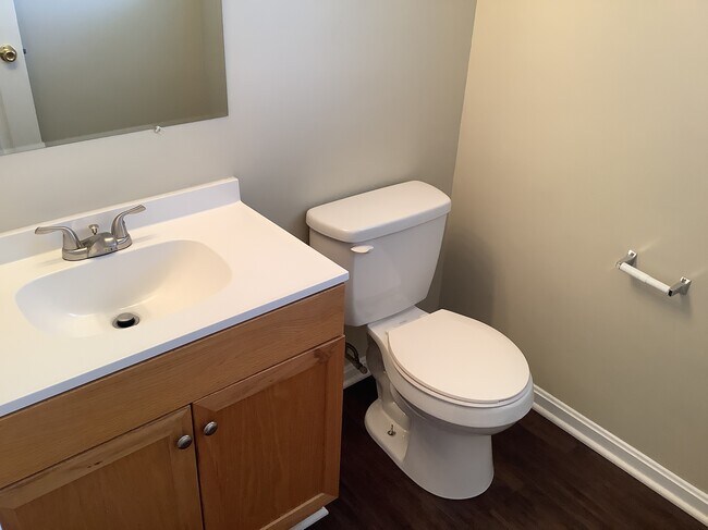 Building Photo - 11789 Holgate Dr