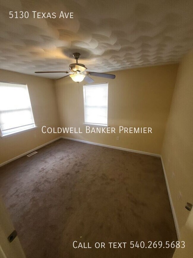 Building Photo - 5130 Texas Ave