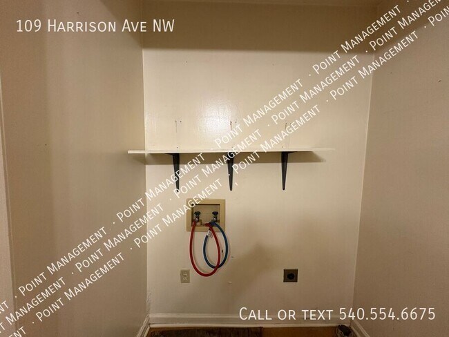 Building Photo - 109 Harrison Ave NW